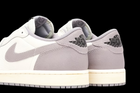 Jordan 1 Retro Low OG Atmosphere Grey