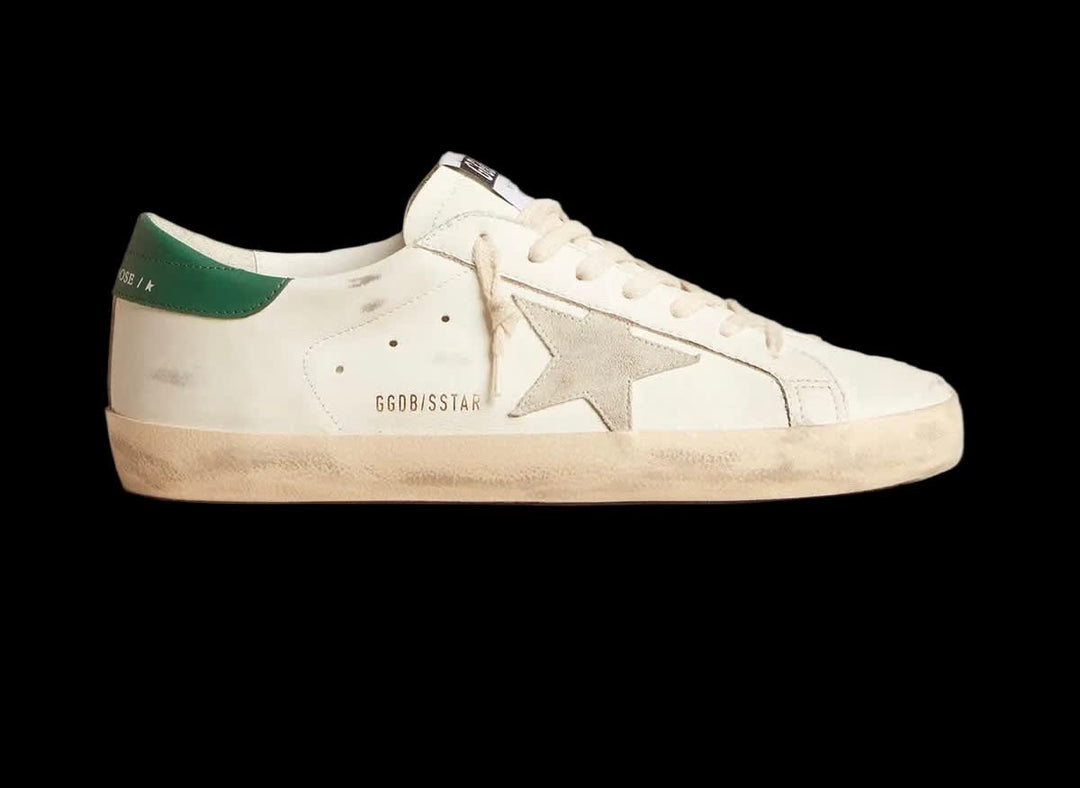 Super-Star in white leather with ice-gray suede star and green leather heel tab