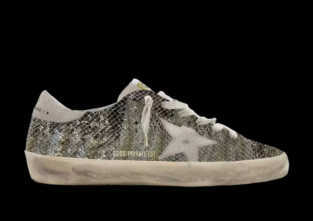 Women's super-Star in leather with metallic anthracite python print and beige suede star
