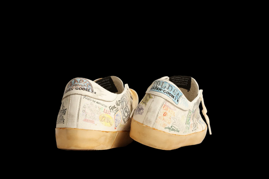 Super-Star in white nappa with all-over multicolor graffiti