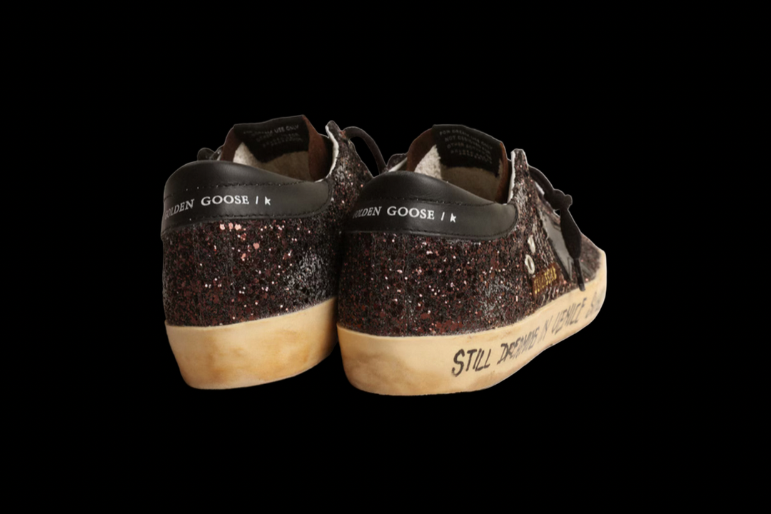 Super-Star in brown glitter with black leather star and heel tab