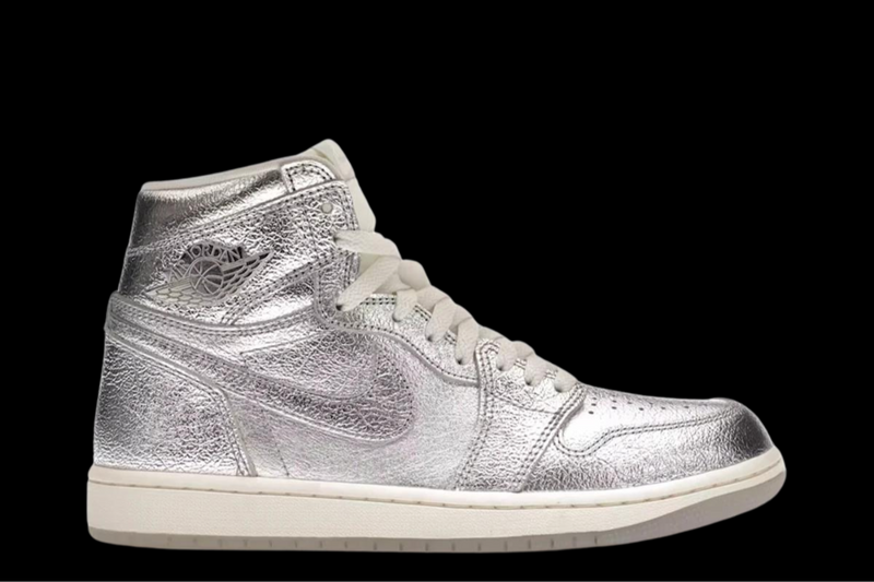 Jordan 1 Retro High OG Chrome (W)
