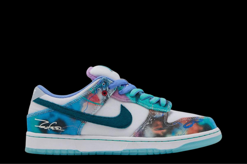 Nike SB Dunk Low Futura Laboratories Bleached Aqua