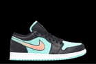 Jordan 1 Low SE Tropical Twist (GS)